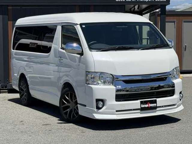 ハイエース