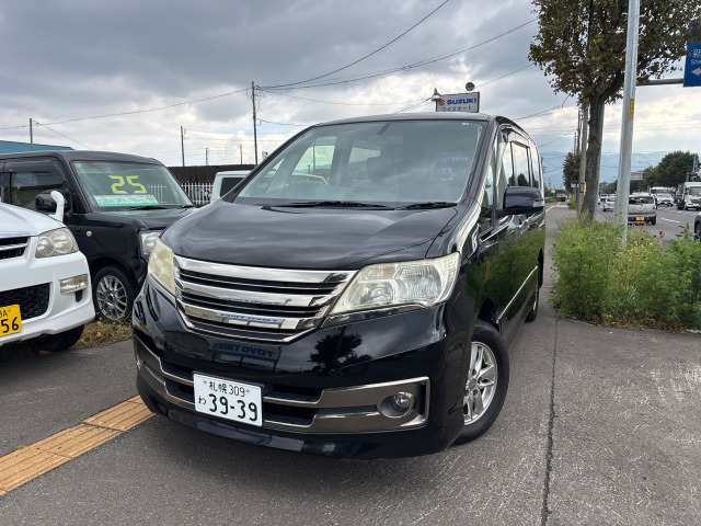 セレナ2.0 ライダー ブラックライン 4WD