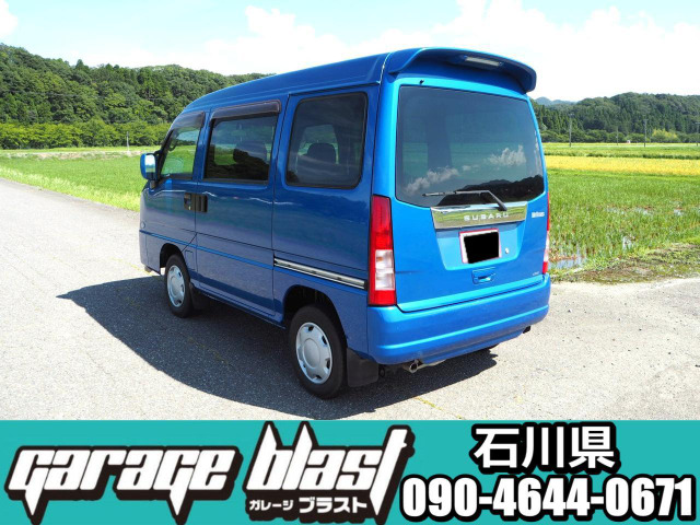 �����A��!!�w�T���o�[WR�u���[���~�e�b�h�x�T���o�[�V���[�Y����50���N���L�O���Č���1,000��Ŕ̔�����܂������ʎd�l�Ԃł��B�������Ŏ�ɓ���Ȃ��������v���~�A�ԂŁA�S���ɂ�����̒����A��1��ł���