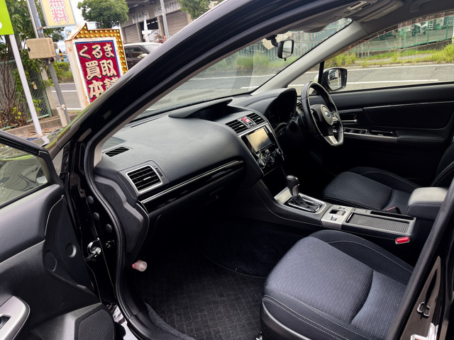 レヴォーグ1.6 GT アイサイト 4WD