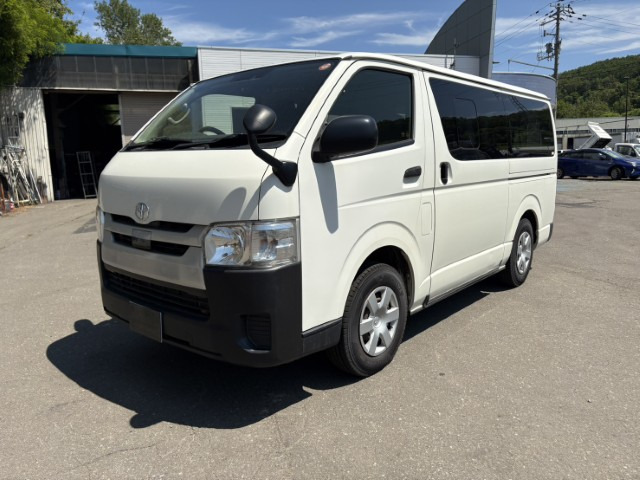 レジアスエース2.8 DX ロング ディーゼル 4WD