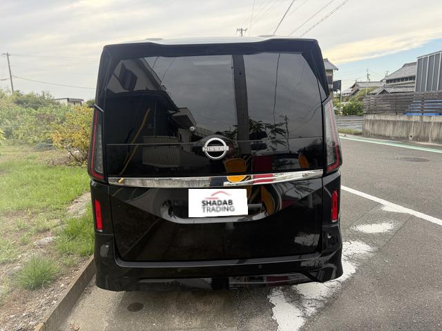 セレナ2.0 ハイウェイスターV Vセレクション 4WD