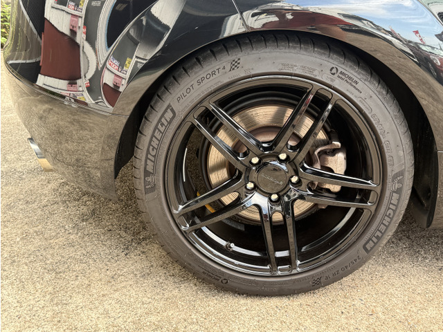 アウディ TTクーペ 3.2 クワトロ 4WD 社外18インチ/赤革シート 79.8万