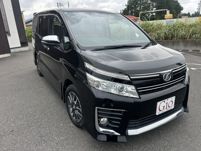 ヴォクシー2.0 ZS 煌