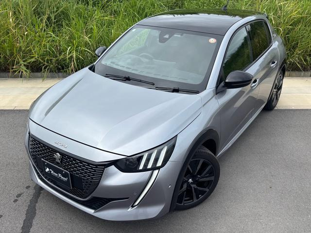 208GT プレミアム エディション