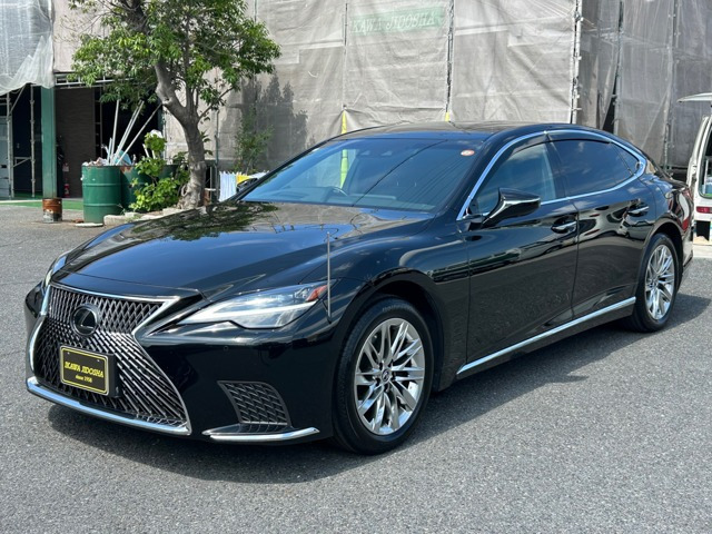 LS500 エグゼクティブ 4WD