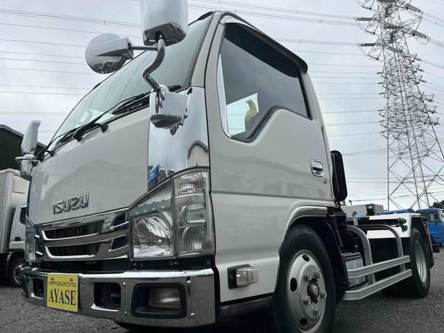 エルフ
