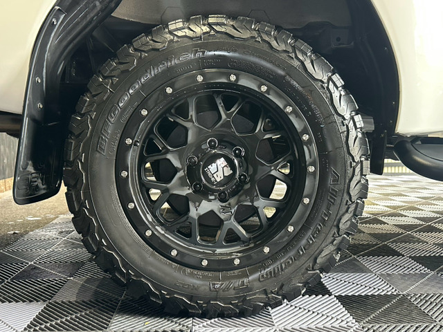 �yXTREME-J�z�l�C�̃A���~�z�C�[���������Ă���܂��B
