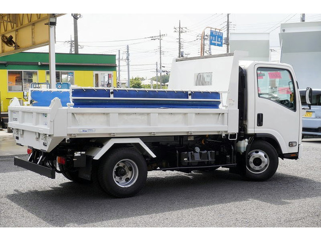 バン・トラック専門、総在庫200台以上!!当社のHPも是非ご覧ください。http://www.vantruck.co.jp/index.htm