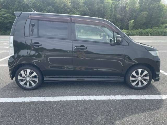 第三者機関の鑑定、修復歴、車両状態、内外装評価チェックしています。☆30キロ以上は走行チェックしております☆前歴は有名車企業で販売買取してきました!21年の経験!個人買取台数2.000台以上!