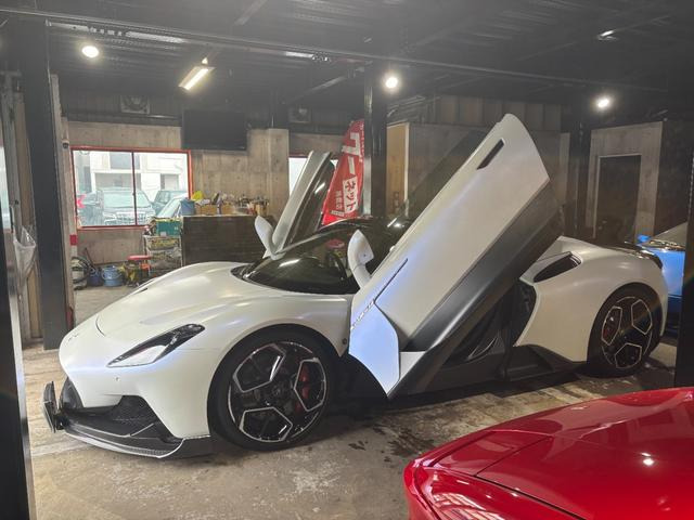 MC20チェロ(マセラティ) 3.0　正規ディーラー/右ハンドル/ワンオーナー 中古車画像