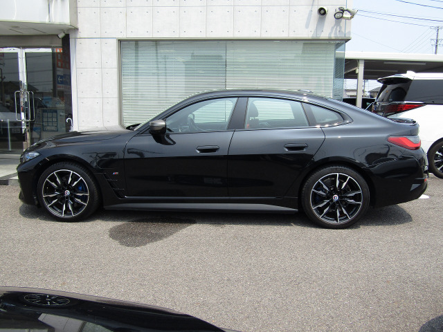 i4M50 4WD