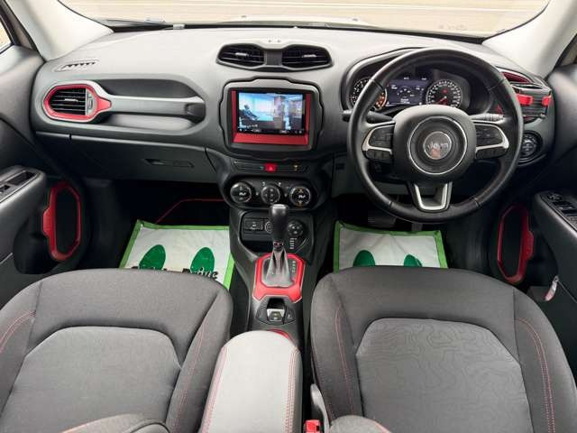 レネゲードトレイルホーク 4WD