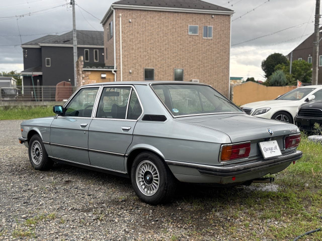 5シリーズセダン528i