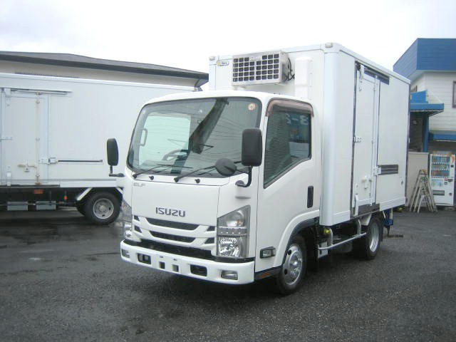 エルフ