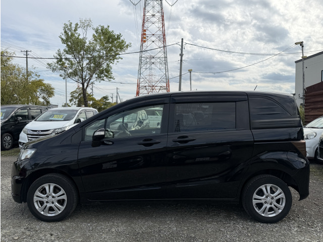フリードスパイク1.5 G ジャストセレクション 4WD