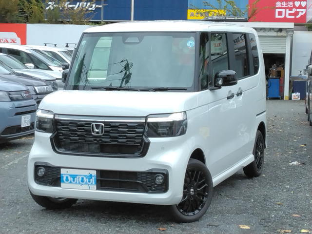N-BOXカスタムターボ ブラック スタイル 4WD