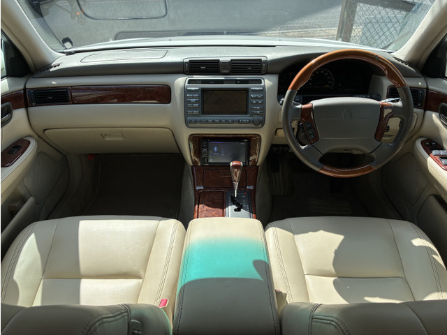 �I�[�g���[���戵�X�ł��B���X�Ń��[���̐R�����ʂ�Ȃ��������̈�x�����k���������B