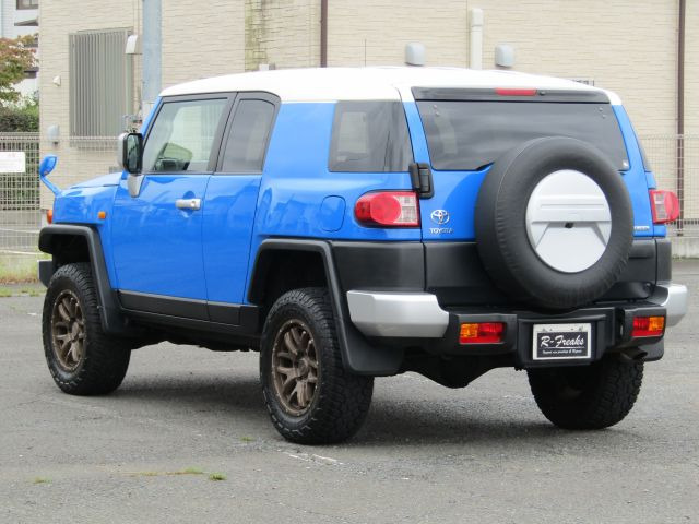 FJクルーザー4.0 カラーパッケージ 4WD