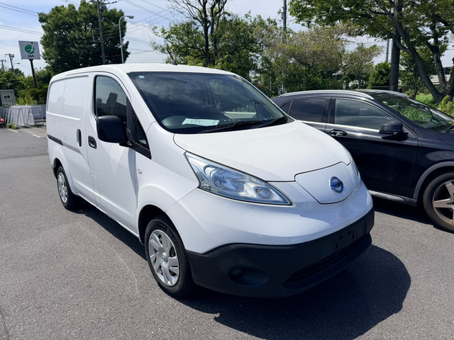 e-NV200ワゴン（日産）VX ルートバン 中古車画像
