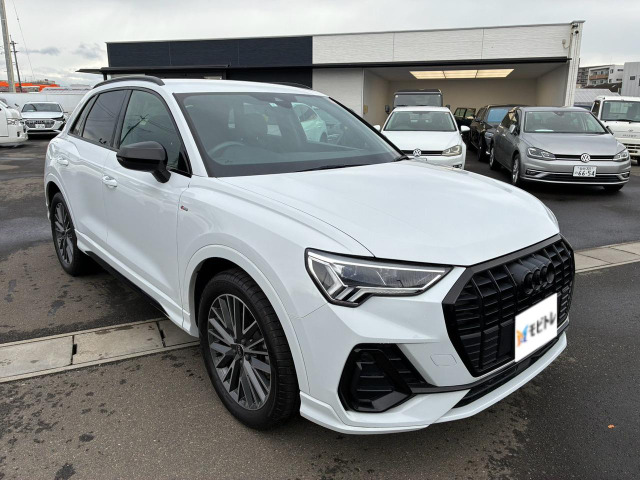 Q335 TFSI Sライン