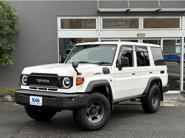 ランドクルーザー702.8 AX ディーゼル 4WD