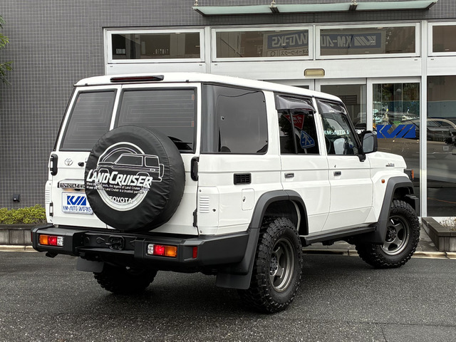 ランドクルーザー702.8 AX ディーゼル 4WD