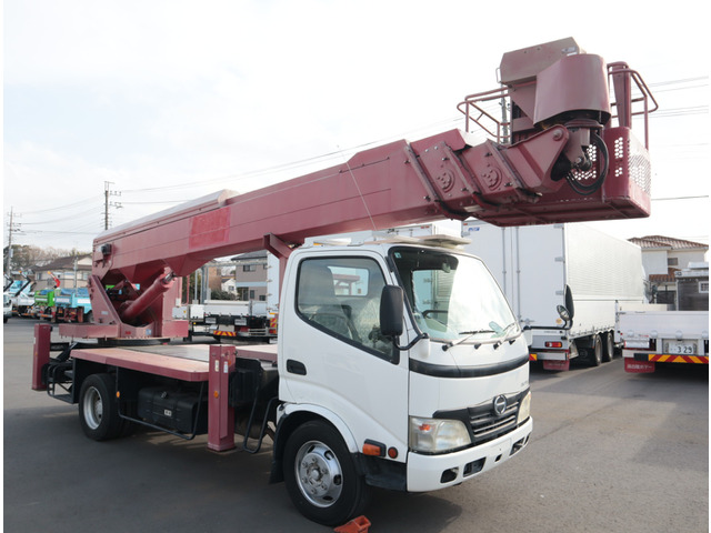 デュトロ高所作業車