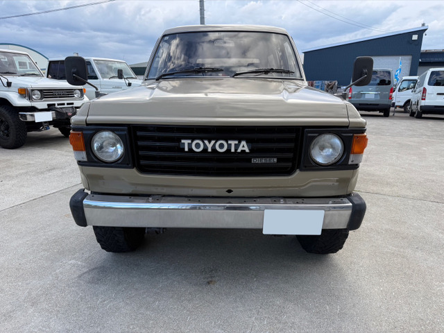 ランドクルーザー604.0 STD ディーゼル 4WD