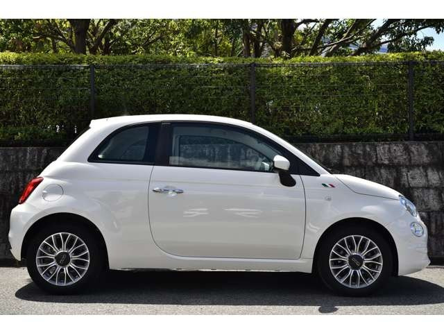 【高品質車のみの取扱い】状態が良くないおクルマは在庫として販売致しません。在庫車は全て厳選された高品質なおクルマです。仕入れからとことん拘っておりますのでご安心の上、ご検討下さいませ。