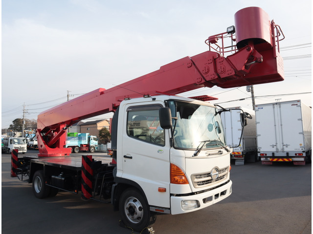 レンジャー高所作業車