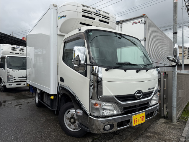 デュトロ冷蔵冷凍車