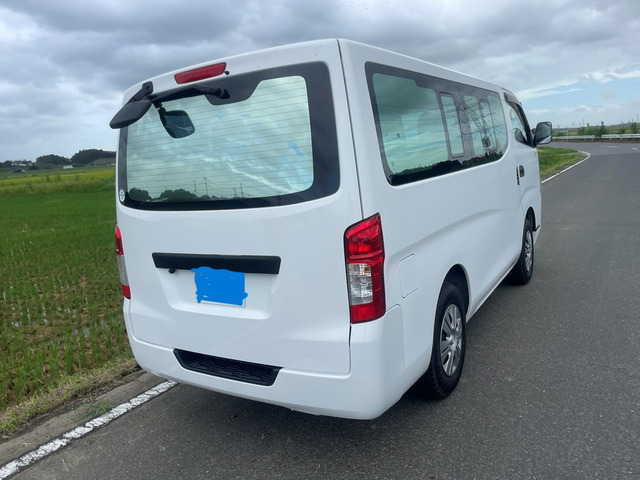 NV350キャラバンワゴン