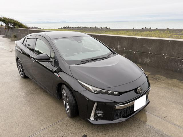 プリウスPHV1.8 S GR スポーツ