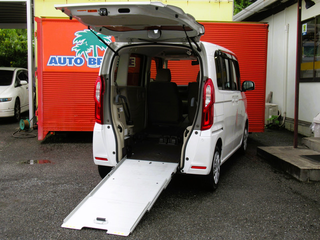N-BOXG スロープ ホンダセンシング 車いす専用装備装着車 4WD