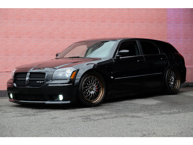 マグナムSRT8 6.1 V8