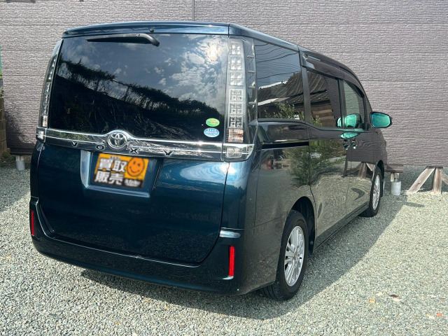 ヴォクシー2.0 V