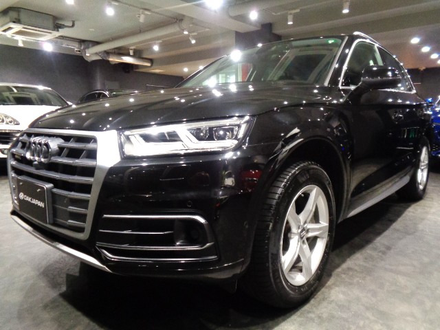 Q52.0 TFSI クワトロ 4WD
