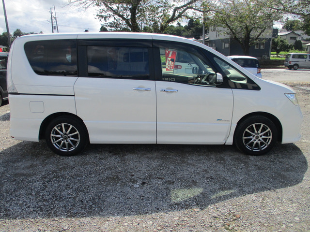 日産 セレナ 2.0 ハイウェイスター S-HYBRID ナビ 地デジ ETC 車検整備
