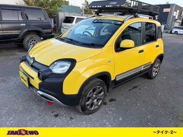 パンダ(フィアット) クロス 4x4 4WD　パステルイエロー ターボ 中古車画像