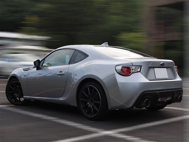 BRZ2.0 R カスタマイズパッケージ