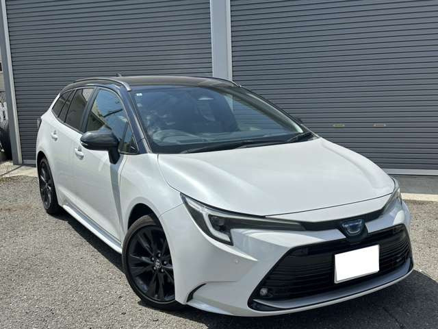 カローラツーリング1.8 ハイブリッド W×B