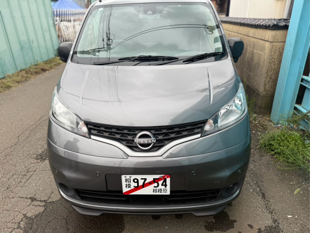 NV200バネットバン1.6 GX アウトドア ブラック エディション 4WD