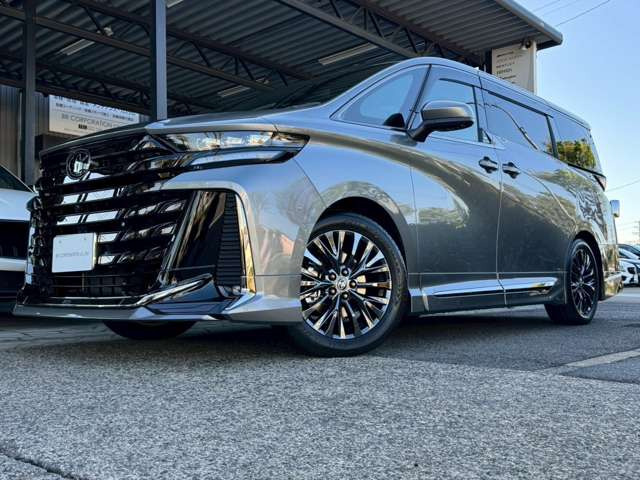 ヴェルファイアハイブリッド 2.5 Z プレミア E-Four 4WD