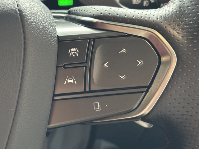 Lexus Safety System +レーダークルーズやレーンキープ機能も標準装備!