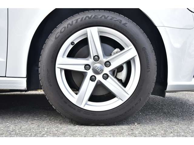 �y���Օi�����܂ށz�S�Ԃ�ΏۂɕK�v�ɉ����āA���Օi�����ꎮ�𑍊z�\�����i�Ɋ܂�ł���܂��B(�o�b�e���[�A�G���W���I�C���A�t�B���^�[�ށA���C�p�[�S���A�G�A�R���t�B���^�[�A�h���C�u�x���g�A�u���[�L�p�b�g)