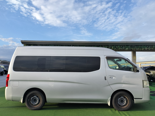 NV350キャラバンワゴン2.5 GX(オートスライドドア付) スーパーロング ハイルーフ 低床