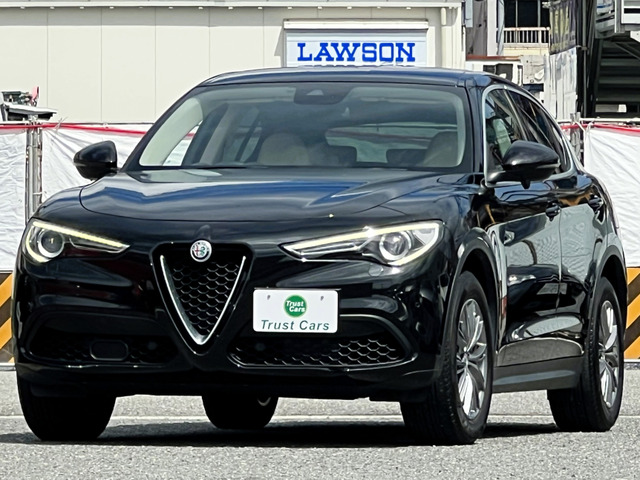 ステルヴィオ2.0 ターボ Q4 4WD