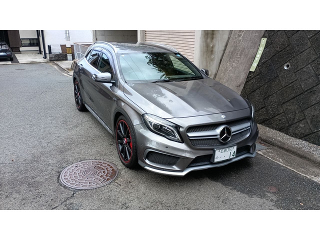 GLAクラスAMG GLA45 4マチック 4WD