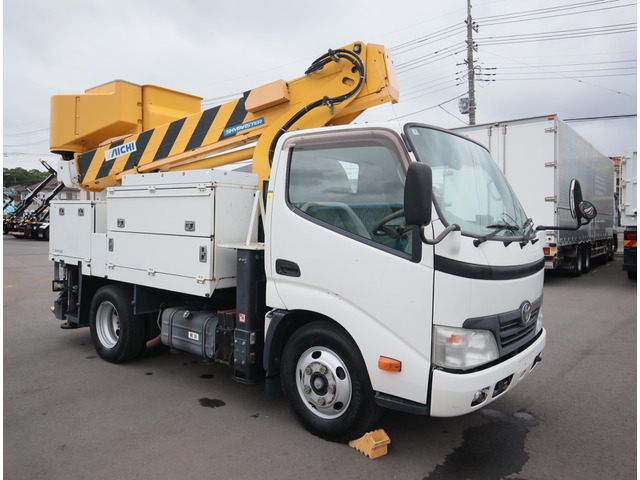 ダイナ高所作業車